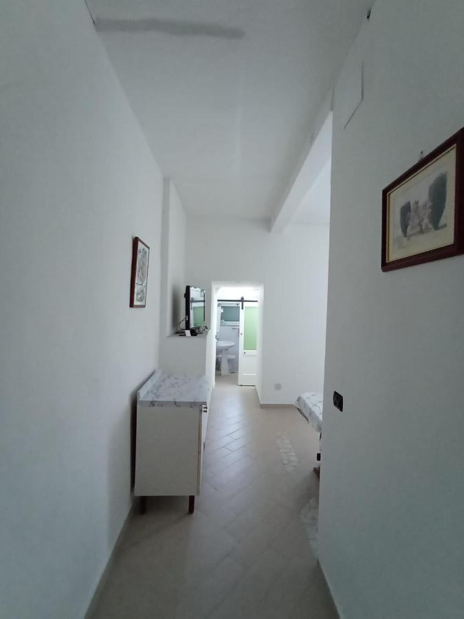 Appartamento Sul Mare Ad Ischia Ponte Exterior photo